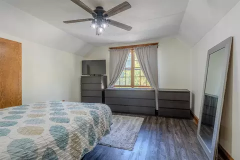 Bedroom - 807 E Wood St, Bloomington, IL 61701 photo 3 of 6
