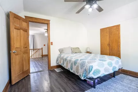 Bedroom - 807 E Wood St, Bloomington, IL 61701 photo 4 of 6