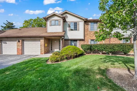 4210 N Mallard Dr #4, Arlington Heights, IL 60004