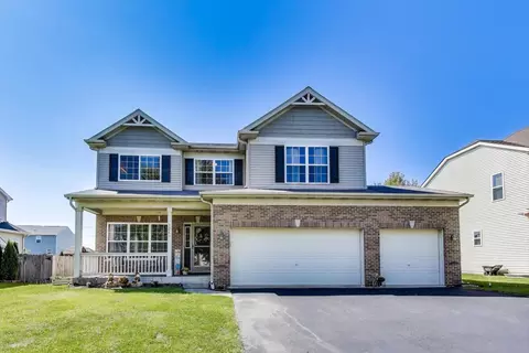 3263 Pinewood Dr, Yorkville, IL 60560
