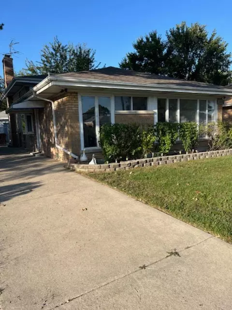 3846 W Touhy Ave, Lincolnwood, IL 60712