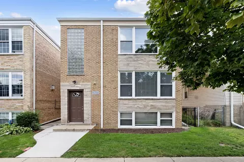 7027 W Diversey Ave, Chicago, IL 60707