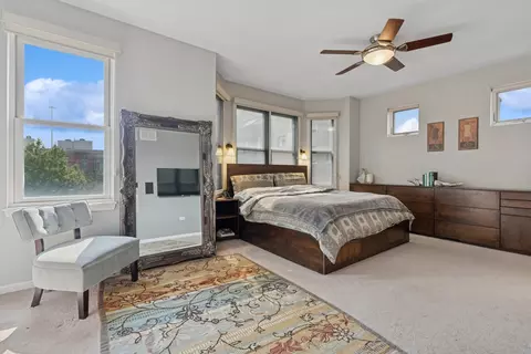 Bedroom - 743 W 15th St, Chicago, IL 60607 photo 1 of 4