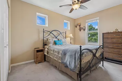 Bedroom - 743 W 15th St, Chicago, IL 60607 photo 3 of 4