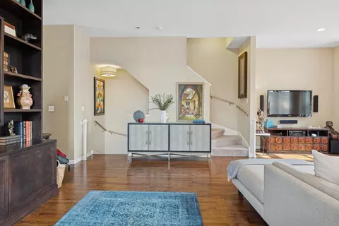 Living - 743 W 15th St, Chicago, IL 60607 photo 6 of 9