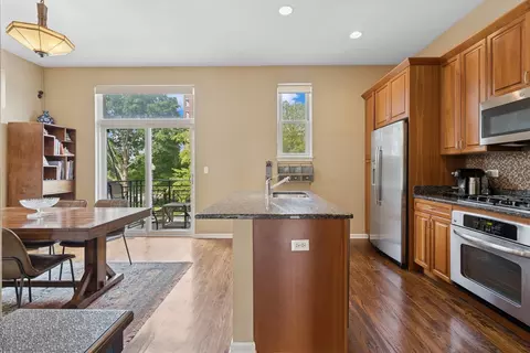 Kitchen - 743 W 15th St, Chicago, IL 60607 photo 1 of 2