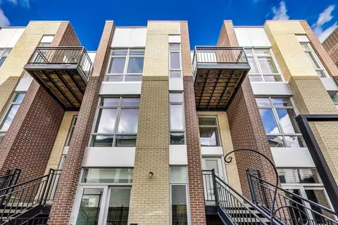 2823 N Oakley Ave #K, Chicago, IL 60618