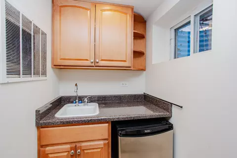 Other - 2009 Dundee Rd, Northbrook, IL 60062 photo 4 of 8
