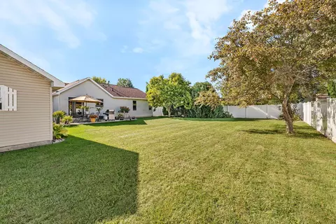1675 Schubert Dr, Morris, IL 60450 photo 28