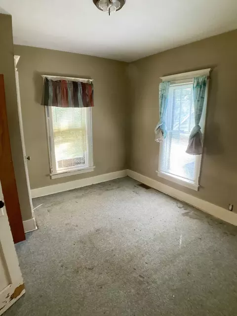 Bedroom - 311 W Chippewa St, Dwight, IL 60420 photo 2 of 3
