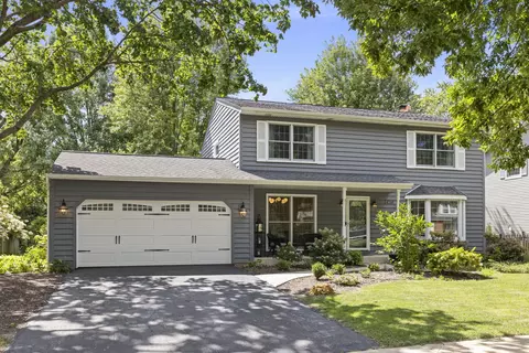 1434 Culpepper Dr, Naperville, IL 60540