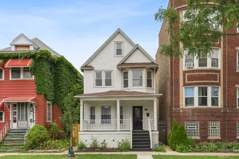 1026 S Austin Blvd, Oak Park, IL 60304