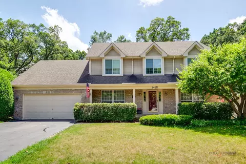 34271 Tangueray Dr, Grayslake, IL 60030