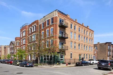 1322 W Huron St #4N, Chicago, IL 60642