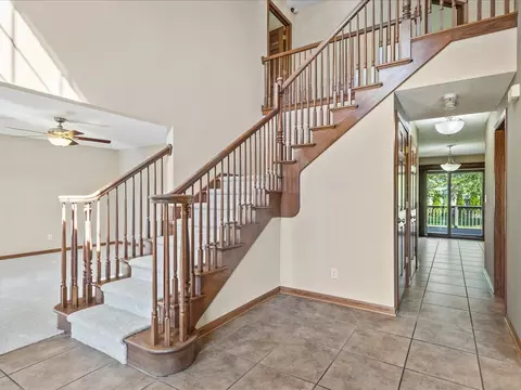 6058 Dorothy Ln, Roscoe, IL 61073 photo 5