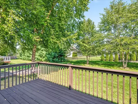 6058 Dorothy Ln, Roscoe, IL 61073 photo 48