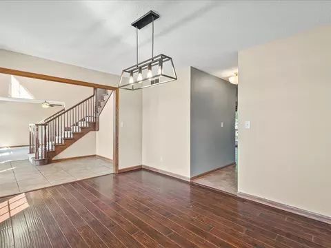 6058 Dorothy Ln, Roscoe, IL 61073 photo 10