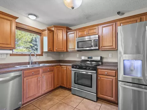 6058 Dorothy Ln, Roscoe, IL 61073 photo 14