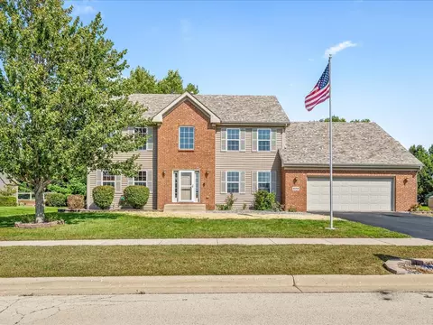 6058 Dorothy Ln, Roscoe, IL 61073