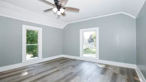 114 W North St, Danvers, IL 61732 photo 28