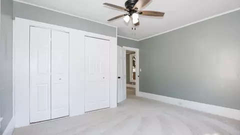 114 W North St, Danvers, IL 61732 photo 14