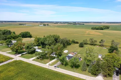 View/Area - 1627 W 2000s Rd, Kankakee, IL 60901 photo 7 of 7
