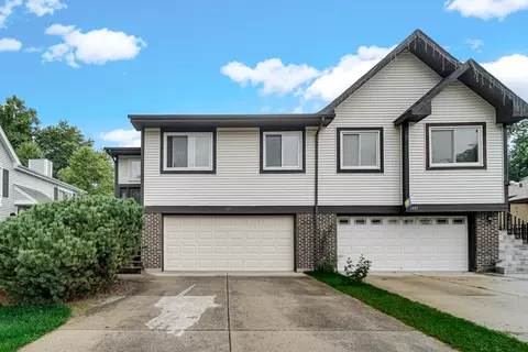 1485 Chippewa Trl, Wheeling, IL 60090