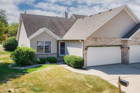 107 N Blair Dr #16, Normal, IL 61761