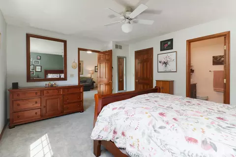 107 N Blair Dr #16, Normal, IL 61761 photo 10