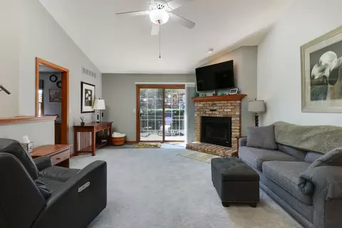 107 N Blair Dr #16, Normal, IL 61761 photo 5