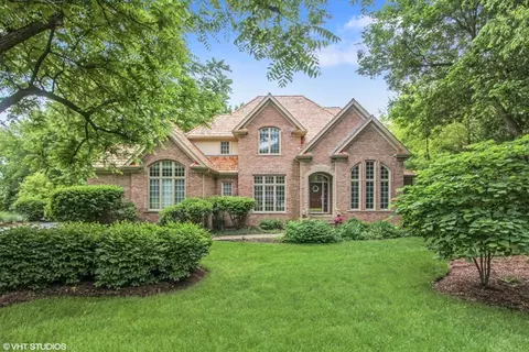 26495 Southgate Trl, Port Barrington, IL 60010