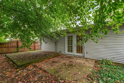 Exterior - 3207 Ridgewood Dr, Champaign, IL 61821 photo 7 of 7