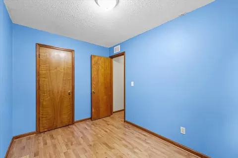 Bedroom - 3207 Ridgewood Dr, Champaign, IL 61821 photo 4 of 6