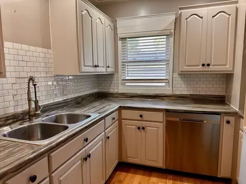 Kitchen - 403 16th St, Mendota, IL 61342 photo 2 of 2