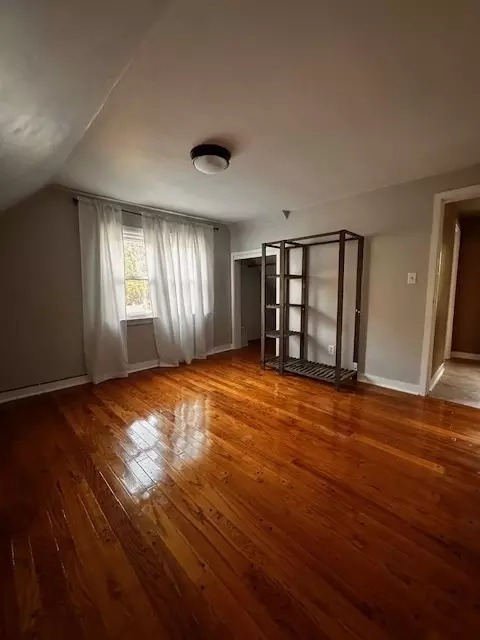 Bedroom - 403 16th St, Mendota, IL 61342 photo 2 of 3