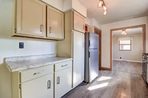 Kitchen - 13912 Lincoln Rd, Morrison, IL 61270 photo 1 of 3