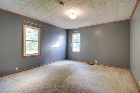 Bedroom - 13912 Lincoln Rd, Morrison, IL 61270 photo 4 of 4