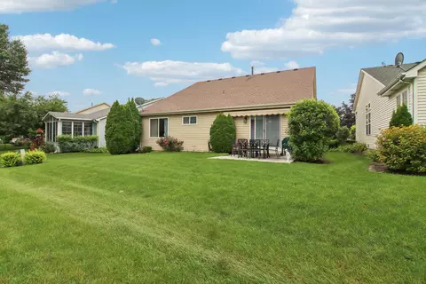 Exterior - 13737 S Tamarack Dr, Plainfield, IL 60544 photo 3 of 10
