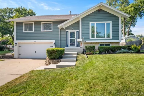 23 Old Post Rd, Montgomery, IL 60538