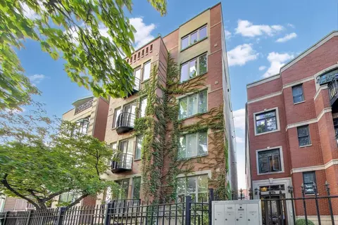 2418 W Moffat St #1, Chicago, IL 60647