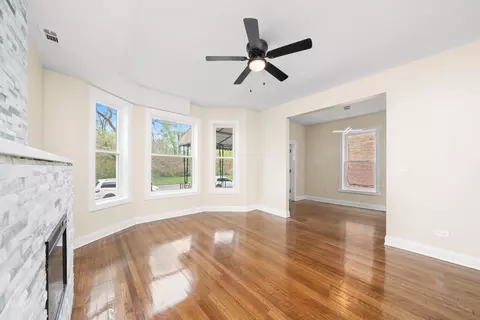 Living - 7421 S Eggleston Ave, Chicago, IL 60621 photo 2 of 4