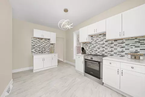 Kitchen - 7421 S Eggleston Ave, Chicago, IL 60621 photo 3 of 4