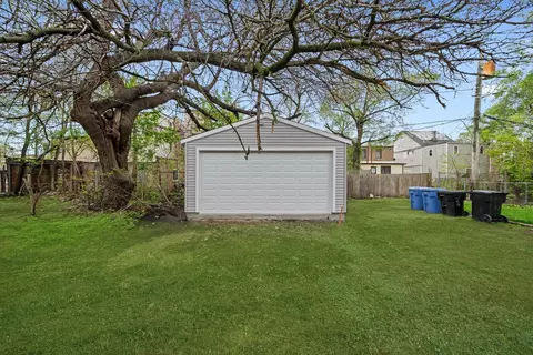 Exterior - 7421 S Eggleston Ave, Chicago, IL 60621 photo 6 of 8