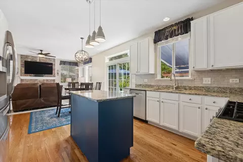 Kitchen - 12225 S Shagbark Dr, Plainfield, IL 60585 photo 1 of 2