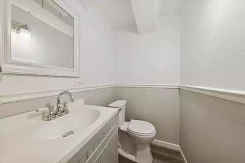Bath - 12225 S Shagbark Dr, Plainfield, IL 60585 photo 4 of 4