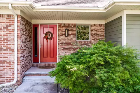 Entry Way - 701 Broadway Ave, Normal, IL 61761 photo 12 of 12