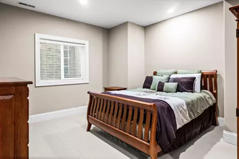 Bedroom - 701 Broadway Ave, Normal, IL 61761 photo 5 of 7