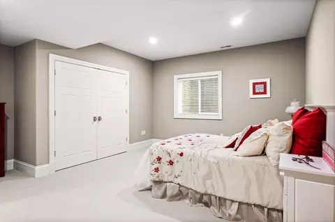 Bedroom - 701 Broadway Ave, Normal, IL 61761 photo 4 of 7