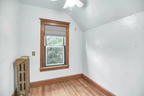 Bedroom - 206 E Illinois St, Mansfield, IL 61854 photo 7 of 8