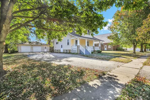 Other - 206 E Illinois St, Mansfield, IL 61854 photo 2 of 17